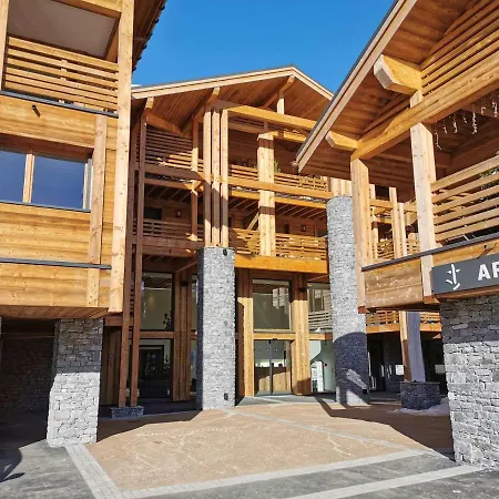 - Magnifique Dans Le Centre Du Village - Fr-1-623-184 *