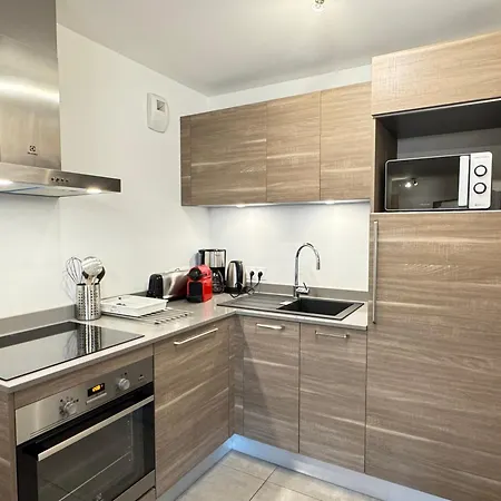 - Magnifique Dans Le Centre Du Village - Fr-1-623-184 * Les Gets